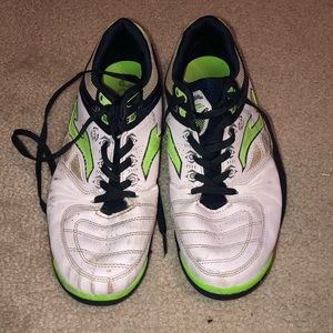 Men’s Joma Indoor Soccer Shoes